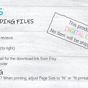 Puede incluir: Un fondo blanco con texto negro que describe las preguntas frecuentes sobre la descarga de archivos digitales de Etsy. El texto incluye instrucciones para los usuarios de Etsy y los usuarios invitados. El texto tambi&eacute;n incluye instrucciones para imprimir archivos digitales, incluyendo el ajuste del tama&ntilde;o de la p&aacute;gina a "fit" o "fit printable area".