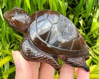 Druzy Agate Sea Turtle Carving, Sea Turtle Ocean Spirit Animal Totem, Druzy Crystal Metaphysical Decor