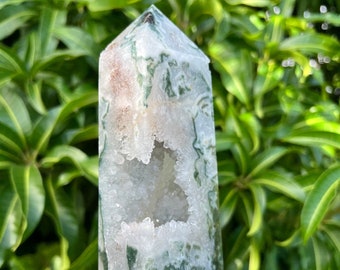 Very Druzy Crystal Moss Agate Tower, High Quality Crystal Tower, Large Moss Agate Point, Green Moss Agate Obelisk