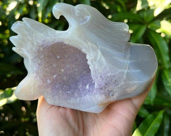 Beautiful Large Druzy Amethyst Agate Bird Carving, Bird Spirit Animal Totem, Amethyst Agate Centerpiece