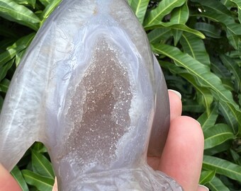 Druzy Agate Crystal Penguin Carving