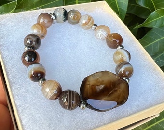 Handmade Agate Bracelet: Geode Slice, Reiki Meditation Jewelry
