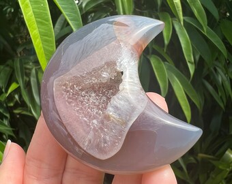 Druzy Agate Crescent Moon Carving: Metaphysical Crystal Gift