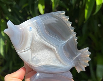 Druzy Agate Crystal Fish Carving: Geode Aquatic Decor