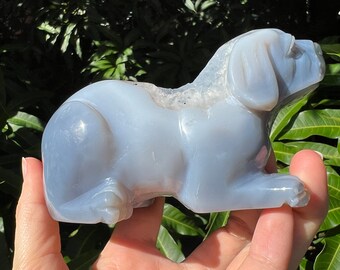 Druzy Agate Dog Carving: Crystal Puppy Decor