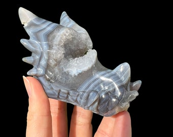 Gorgeous!!! High Quality Blue Banded Druzy Agate Geode Dragon Head Carving