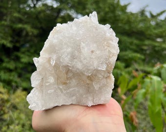 Natural Raw Quartz Cluster, Mined Quartz Crystal. Self standing