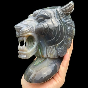 Druzy Agate Tiger Carving with Green Druzy Geode Big Cat - Symbol of Power and Transformation, Large Big Cat Crystal Decor