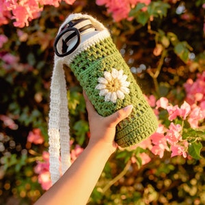Gehaakte waterfleshouder madeliefje | 5 kleuren beige roze groen bruin gehaakt | Hydroflask-drager | Waterflestas Draagriem voor bidon