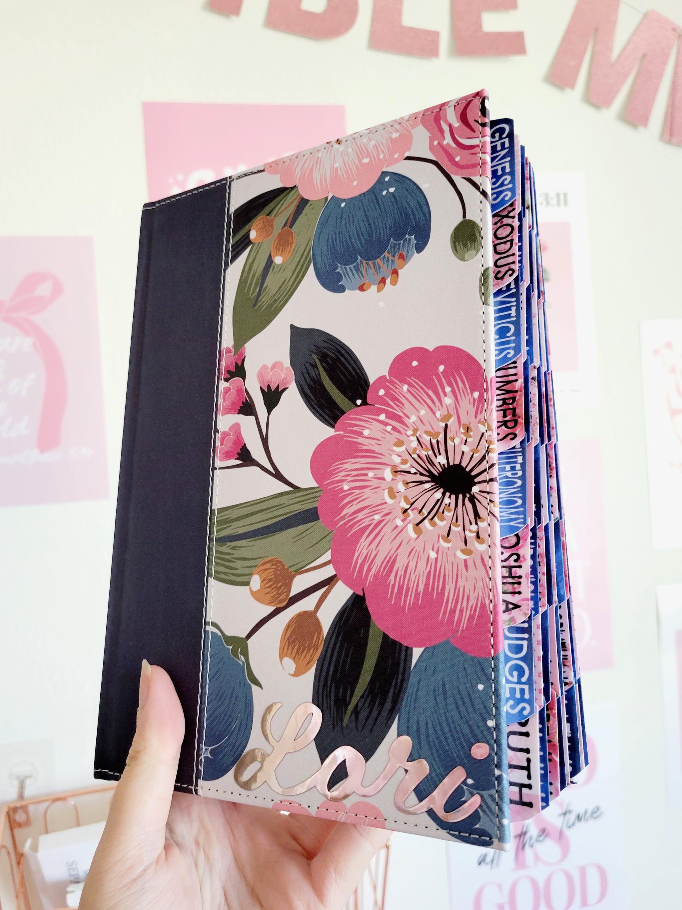 Personalized NIV Woman's Study Bible: Blue Floral Cloth