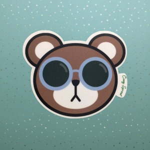 Tae Bear Gelamineerde Sticker - BTS Stickers - Leuke Stickers - K-Pop Stickers - Matte Stickers - Kim Taehyung - BTS V