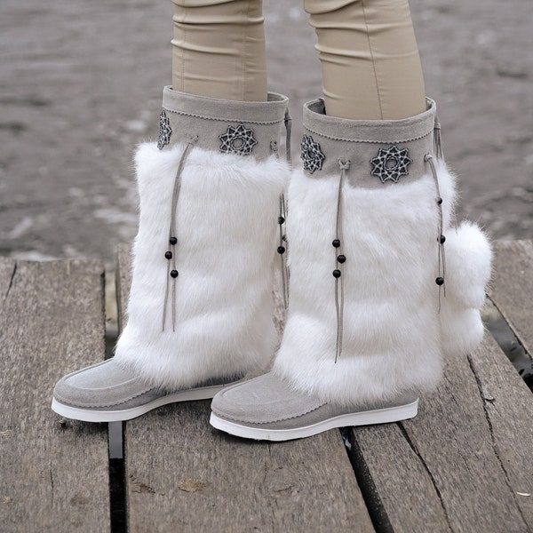 Grey Winter Mukluks with white natural fur, Traditional Women Yeti Snow Boots, warm Winter boots with Handmade Embroidery and Pompoms