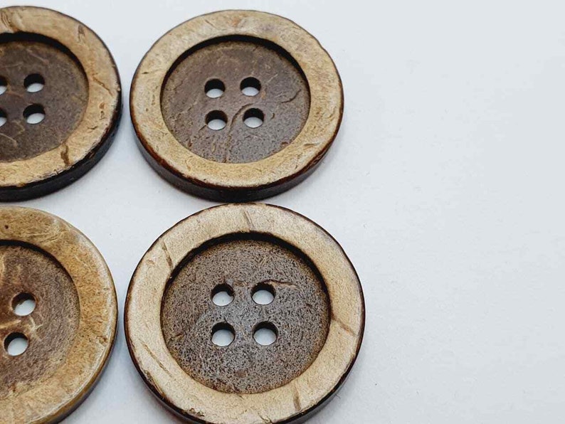 Pack of 6-8 wooden buttons button color natural brown dark brown size 10, 15, 20, 22, 25 mm wooden buttons coconut button coconut high quality image 3