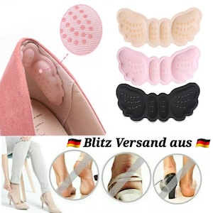 Könnte beinhalten: Drei Paar Schuheinlagen in Flügelform. Die Einlagen sind beige, rosa und schwarz. Die Einlagen sind so konzipiert, dass sie Komfort und Unterstützung für die Füße bieten. Das Bild zeigt auch eine Nahaufnahme der strukturierten Oberfläche der Einlagen.