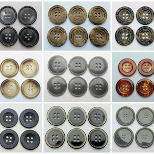 Puede incluir: Surtido de botones de 4 agujeros en varios colores y patrones, incluyendo marrón, gris y ámbar. Los botones están hechos de un material liso y pulido.