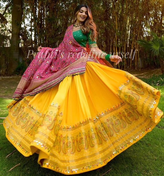 gujarati lehenga