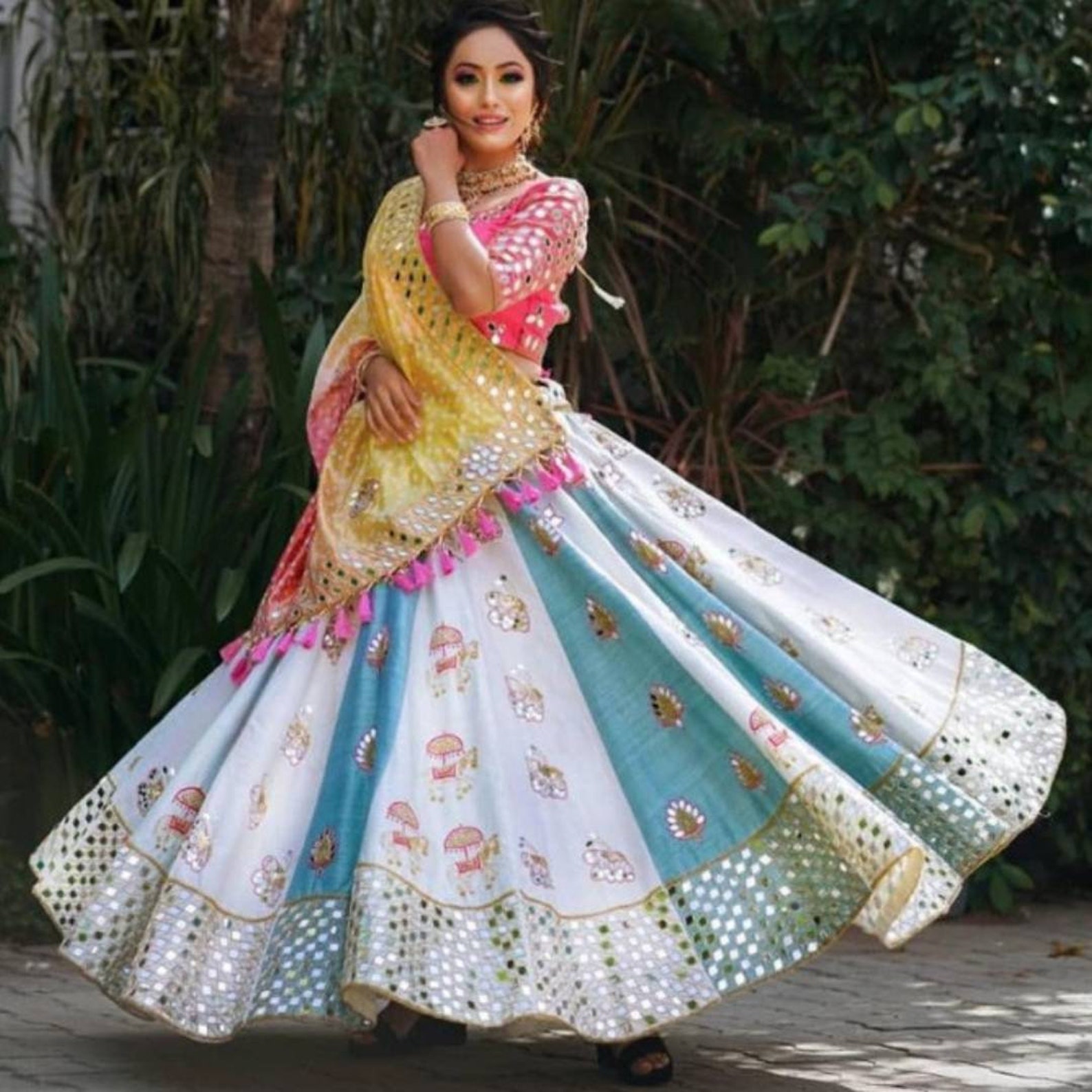 gujrati lehenga online shopping