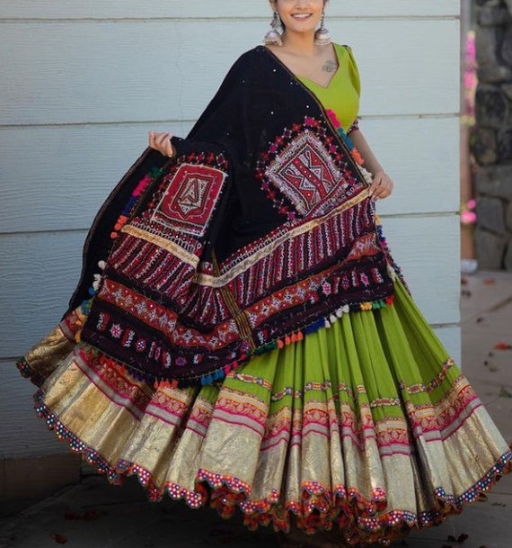 Ethnic wear for clearance navratri