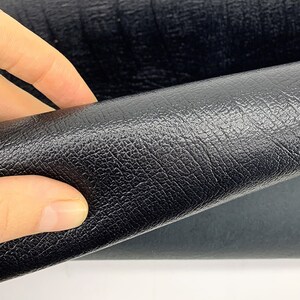 Pelle nera Stampa elefante / 100% pelle naturale / 1,1 mm / 2-3 OZ / Superficie goffrata e placcata a caldo / fogli pretagliati Fine