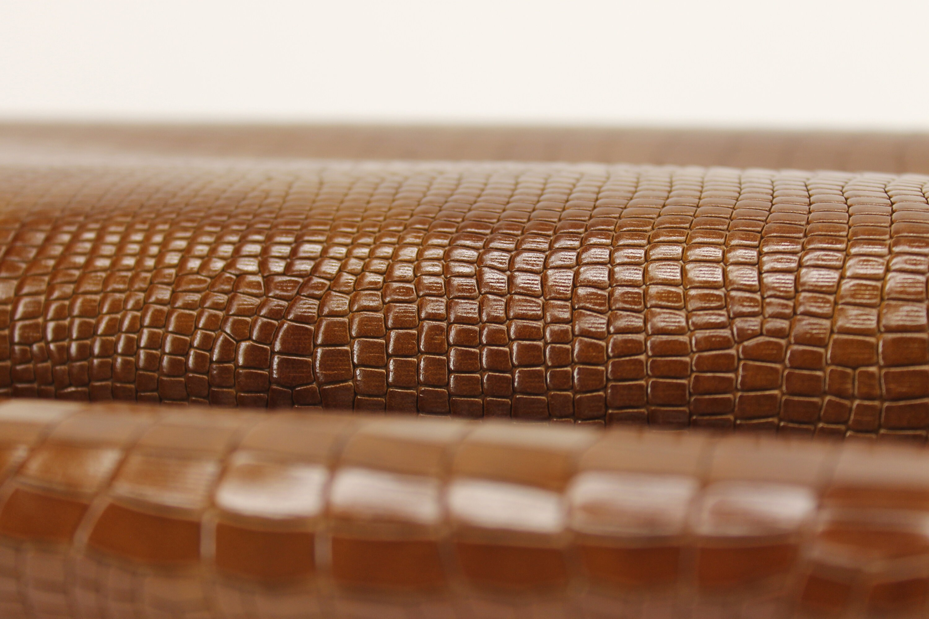 Brown Leather Shiny Crocodile Reptile Embossed Natural | 0.8-1.0 Mm | 2 ...