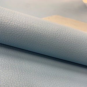 Lichtblauw leren geitenleer | 1,5 mm 3-4 oz | zacht, mat | babyblauw | voor tassen, portefeuilles en knutselwerkjes