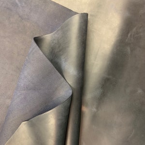Dunkelblaues Leder Navy Pull-Up-Leder 1,2 mm wachsartig geölte Oberfläche beunruhigt Farbe | weich | für Taschen, Schuhe, Lederwaren