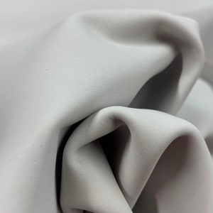 Pelle di vitello grigio chiaro / 1 mm 2,5 OZ / pelle di mucca naturale / fogli di pannelli pretagliati / stile vintage rustico invecchiato / fodera