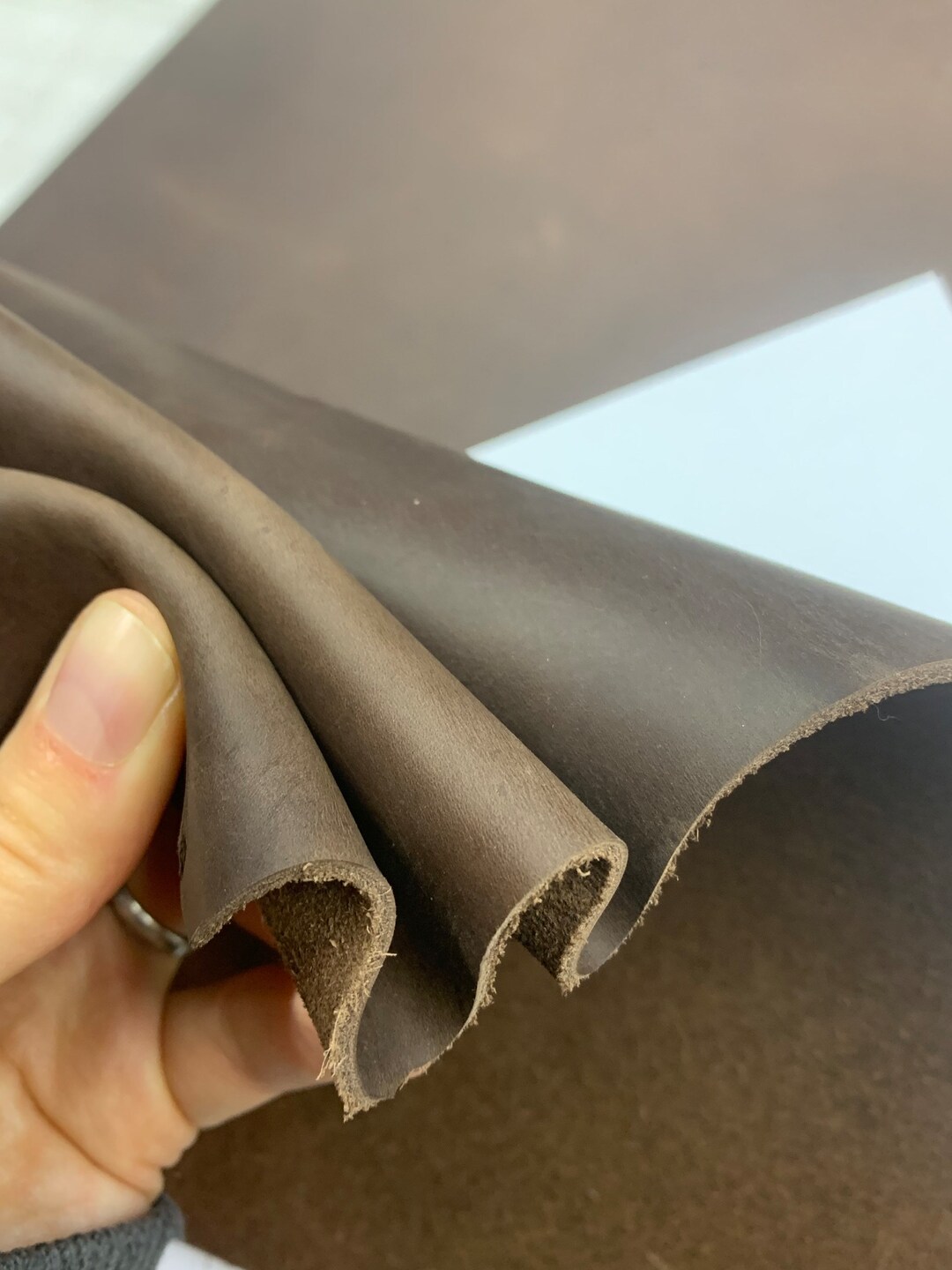 HAPPER STUDIO Crazy Horse Leder - Braun Coffee | 1,6mm Stärke | Echtleder Für Bastelprojekte