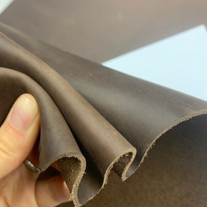Leather Dark Brown pull up crazy horse 1.8-2.0 mm 4-5 oz waxy oily finishing distressed color vegetable tanned