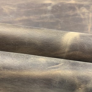 Brown leather pull up crazy horse real 2.3 mm 6oz waxy oily finishing distressed color vegetable tanned