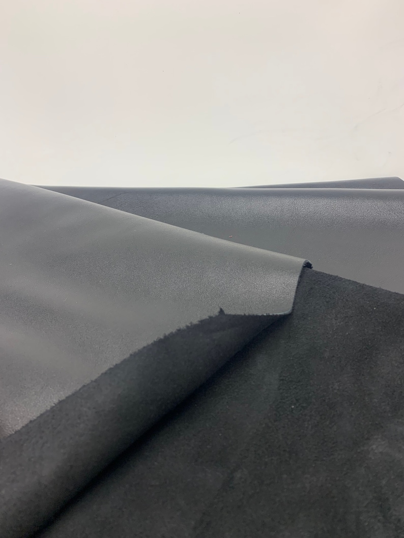Black Soft Vegetable tanned leather 1.6 mm 3-4 oz sheets panels image 6