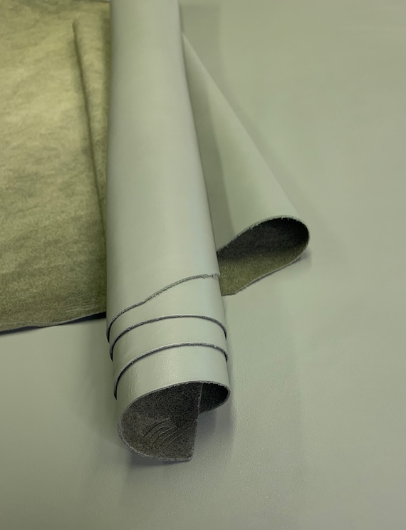 Green Leather Light Khaki | 1.1-1.3 mm 3 OZ | Natural Real genuine Italian leather nappa for bags, clothing