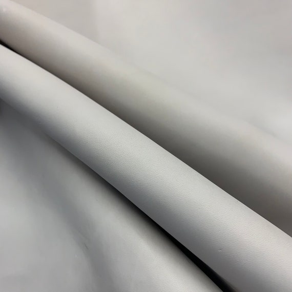 Rindsleder Nappa Glattleder 1,0-1,2 Mm Diverse Farben Größe 40x30 Cm Zuschnitt - Foto 8