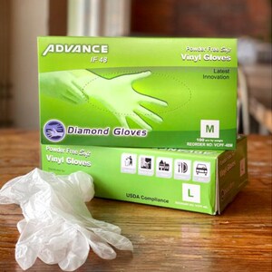 All Sizes Advance Clear Vinyl Exam Gloves 5mil, Clear 100 Pieces New in Box - Disposable Carbonite Clear
