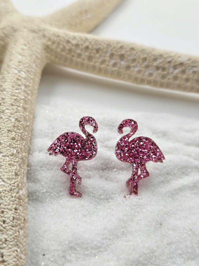 Pink Flamingo Studs, Tropical Stud Earrings, Flamingo Gifts, Cute Summer Earrings, Bird Earrings, Flamingo Jewelry Bild 5