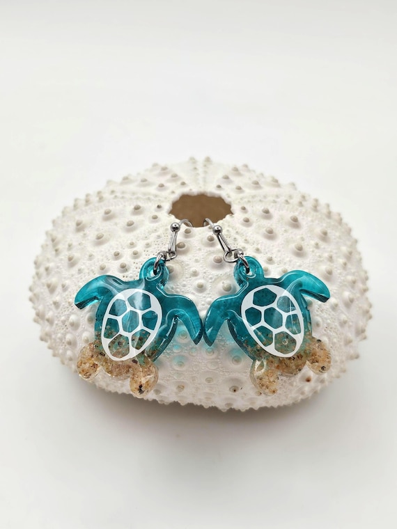Sea Turtle Earrings, Sea Turtle Gifts, Beach Gifts for Her, Summer Earrings, Turtle Jewelry, Tortoise Gift, Beachy Turtle Earring
