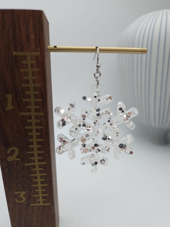 A Wonderland of Snow Earrings A Wonderland of Snow Earrings
