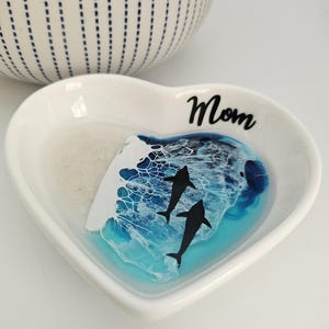 Personalized Dolphin Ring Dish, Mother&#39;s Day Gift, Gift for Grandma, Gigi Gift for Her, Ceramic Mom Heart Trinket Tray, Jewelry Dish Holder