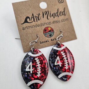 Personalized Football Earrings, Custom Team Colors, Sparkly Game Day Glitter Earrings, Sports Fan Gift, Football Jewelry, Super Bowl Earring afbeelding 6