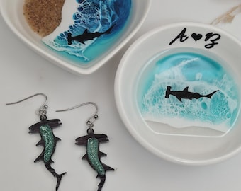 Personalized Shark Ring Dish, Hammerhead Shark Week Gift, Gift for Him or Her, Shark Tooth Collection, Resin Ocean Waves Jewelry Holder
