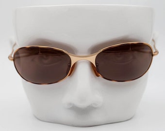 Topten TT 7307, 1980's Vintage Sunglasses, Made in Italy, Large Frame, Women, Gold(Color), Never Used, Deadstock
