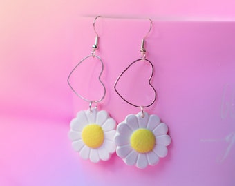Daisy Earrings, Daisy Heart Drop Earrings, Polymer Clay Earrings, 70's Flower Power, Flower Earrings