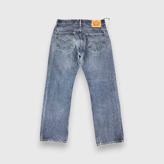 Size 33x31.5 Vintage Blue Wash Levis 569 Jeans Le… - image 2