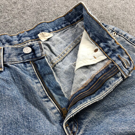 Size 28x29 90s Vintage Blue Wash Levis 550 Jeans … - image 8