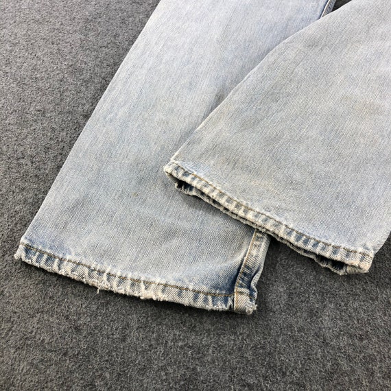 Size 33x32.5 Vintage Light Wash Levis 505 Jeans F… - image 7