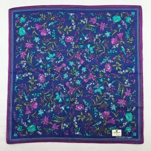NWT Ungaro Handkerchief Bandana Babushka Wrap Authentic Accessories Luxury Neckwear New Year gift Pocket square