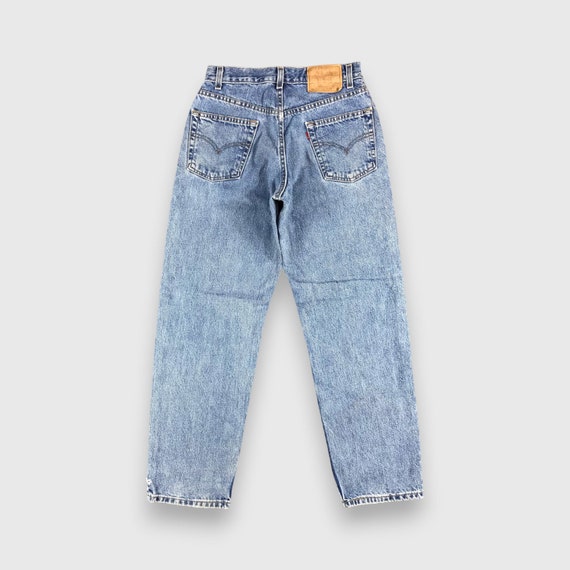 Size 28x29 90s Vintage Blue Wash Levis 550 Jeans … - image 2