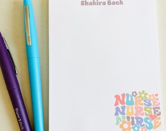 Personalized Retro Daisy Nurse Notepad: Medical Appreciation Gift