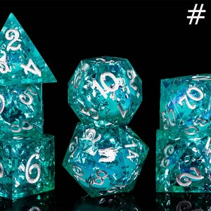 Dnd dragon liquid core dice set , liquid core d and d dice for dnd gifts ,New dragon resin liquid dice, rpg dice set, red dragon d&d dice 11