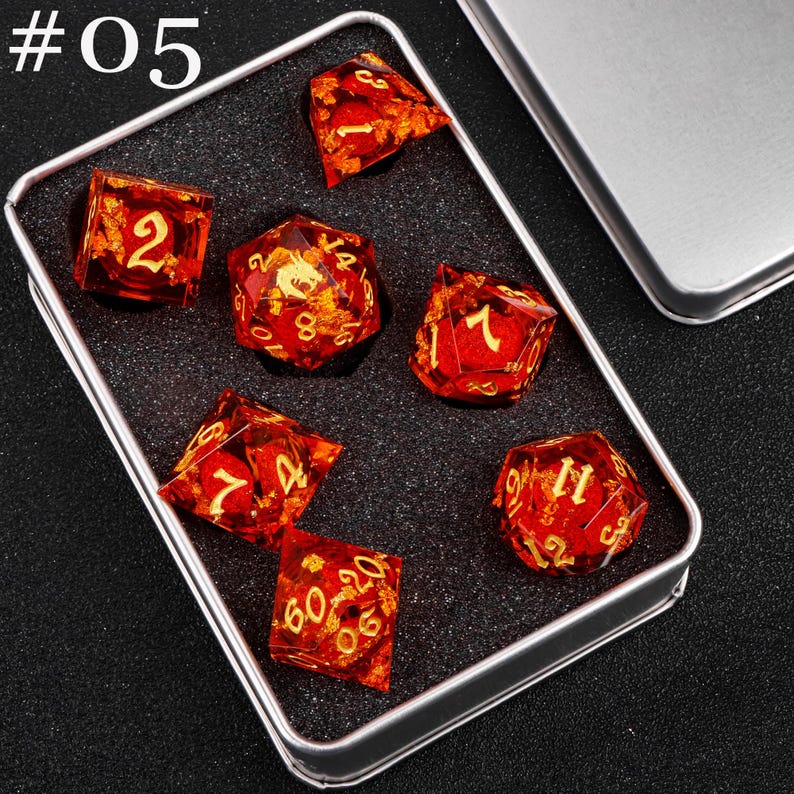 Dnd dragon liquid core dice set , liquid core d and d dice for dnd gifts ,New dragon resin liquid dice, rpg dice set, red dragon d&d dice 05